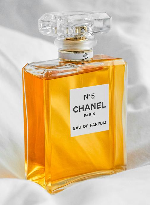 Chanel va renforcer sa production de parfums en France