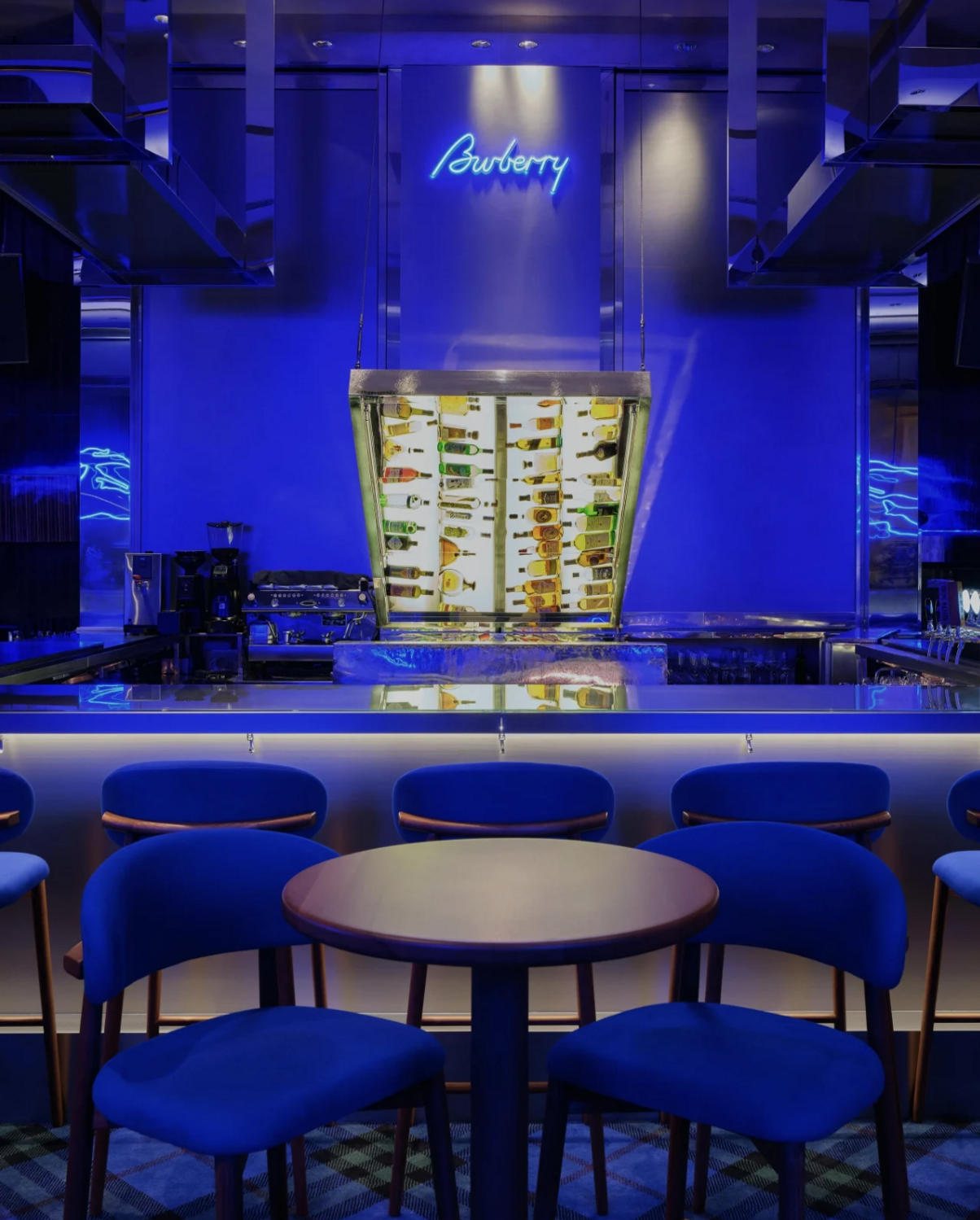 burberry bar de luxe hong kong