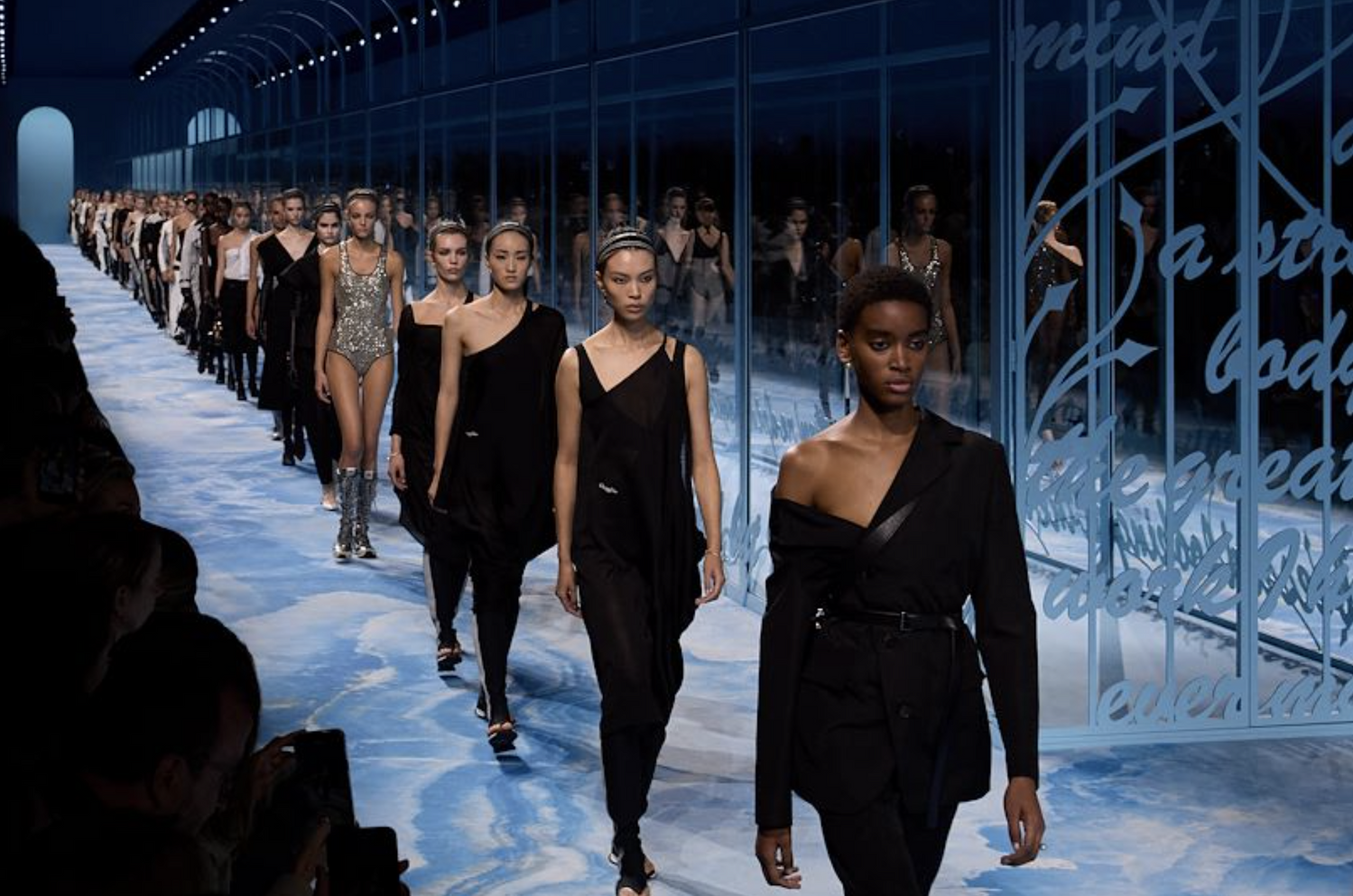 dior défilé amazones printemps été 2025 podcast