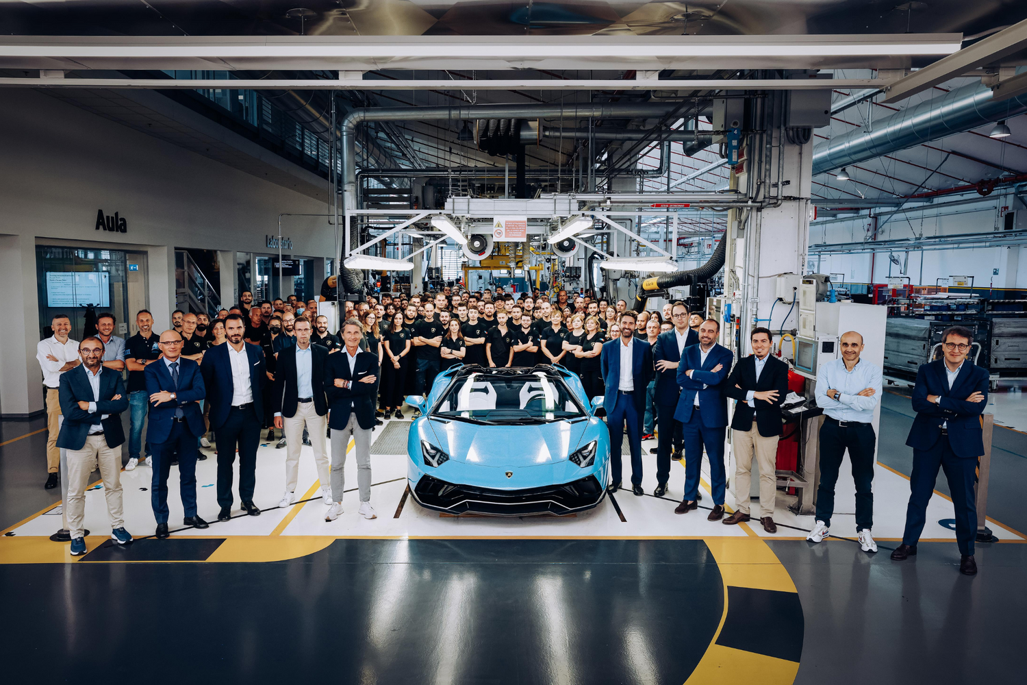 Lamborghini aventador arret production