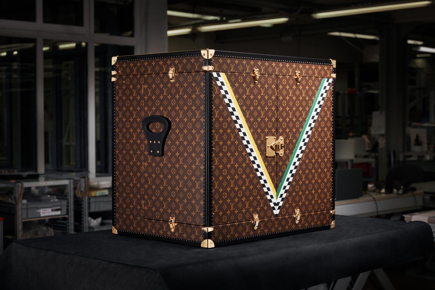 louis vuitton malles trophées partenaire F1