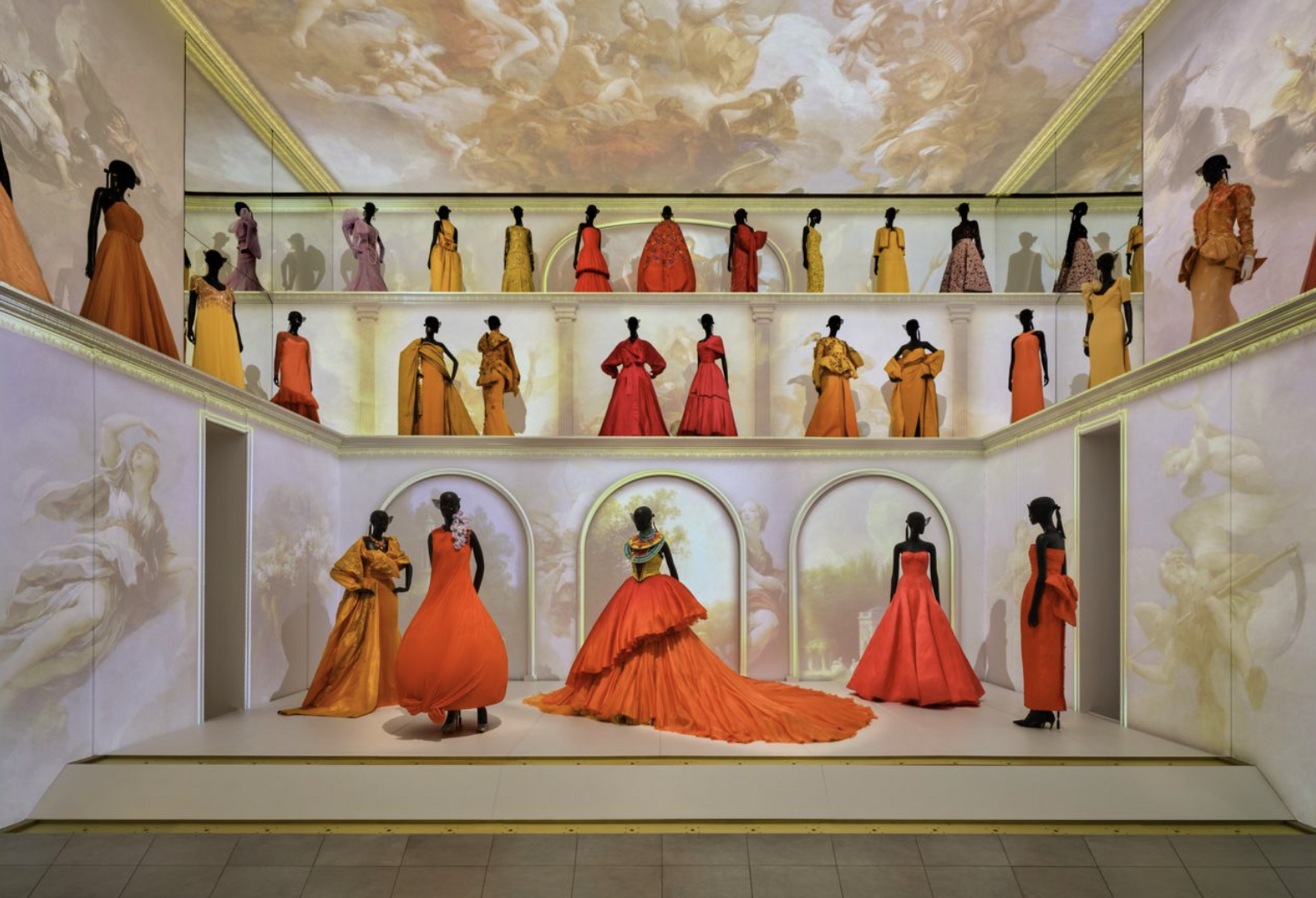 nouveautés de l'exposition dior à paris