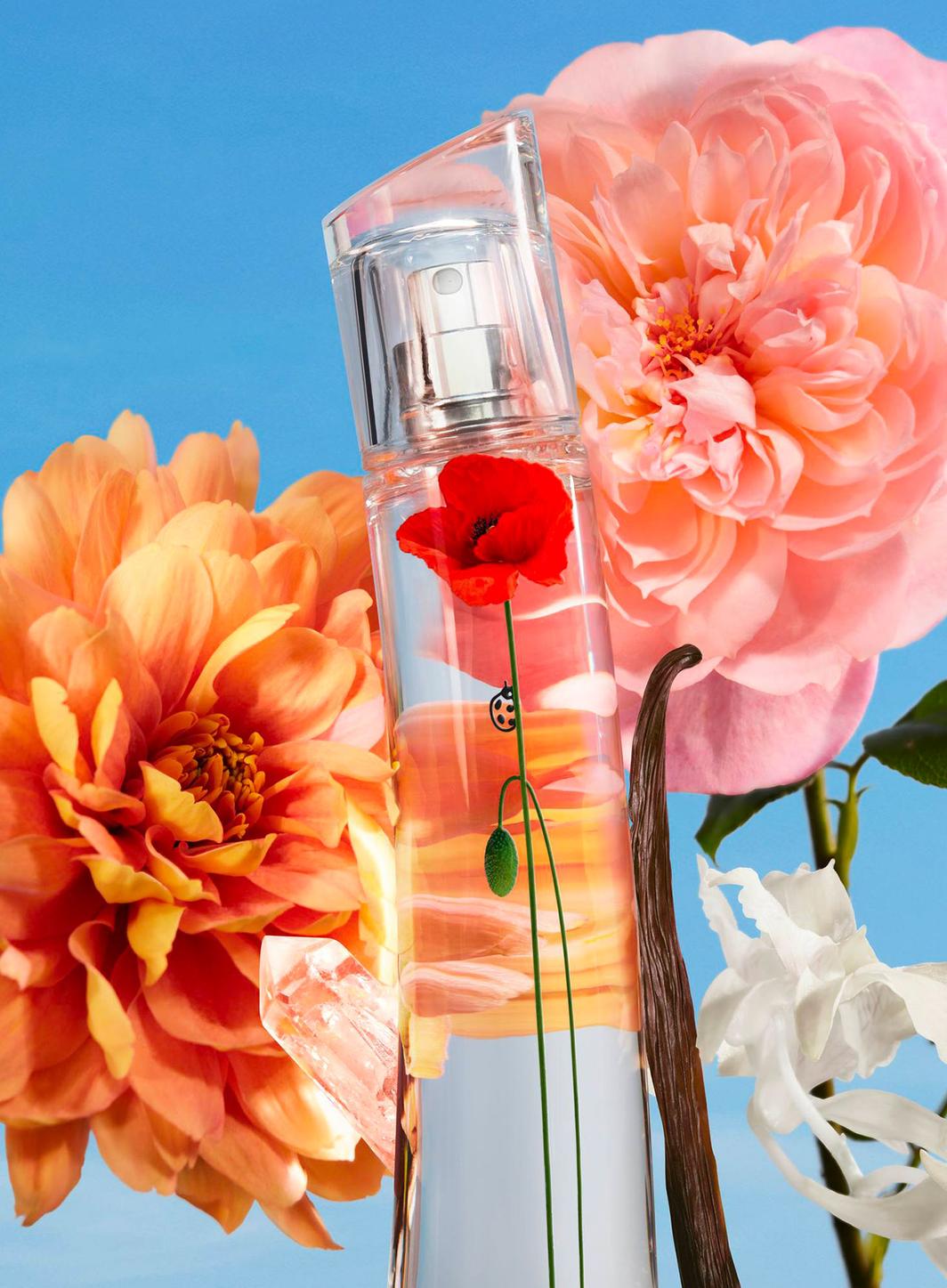 Kenzo Parfums revisite sa fragrance Flower avec des fleurs parisiennes