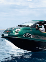 Abarth dévoile une voiture-bateau ultra limitée