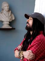 Pour Alessandro Michele, le luxe lasse à vouloir grandir sans mesure