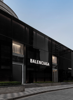 Balenciaga ouvre sa plus grande boutique en Chine