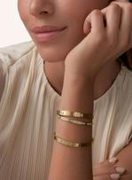 Le bracelet LOVE de Cartier assume son indépendance