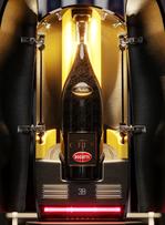 Bugatti et Champagne Carbon dévoilent la “bouteille sur mesure”.