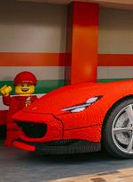 Ferrari renforce ses liens avec Legoland.