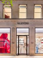 En restructuration, Valentino a maintenu la cadence en 2023.