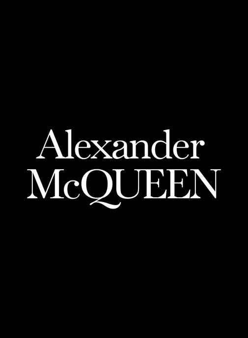 La maison Alexander McQueen nomme son nouveau CEO.