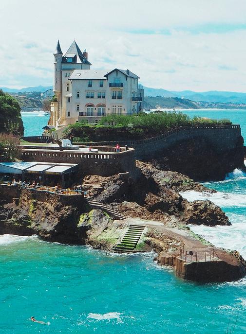 Chanel choisit Biarritz pour son défilé Croisière 2026-2027
