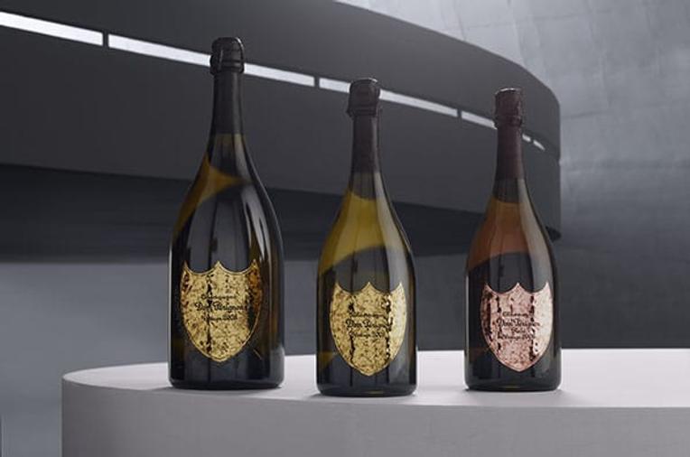 Dom Pérignon : un pop-up store en collaboration avec Caviar Kaspia et Guerlain.