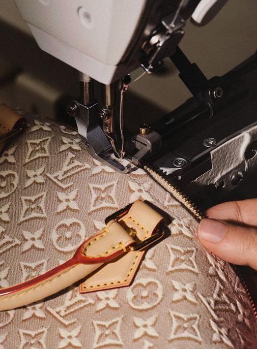 Louis Vuitton introduit une nouvelle toile pour ses sacs de luxe