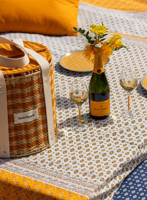Veuve Clicquot mise sur l’expérience estivale pour rapprocher sa marque des consommateurs