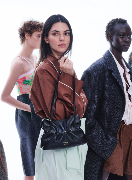 Prada détrône Chanel en tête du classement Lyst