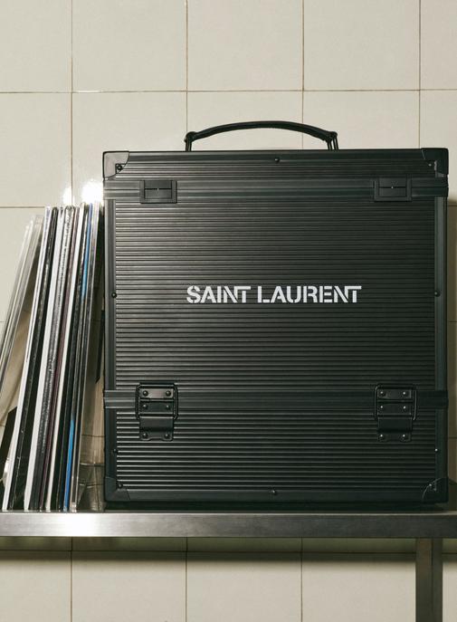 Saint Laurent transforme l’Avent en expérience musicale