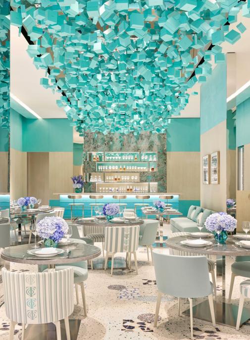 Tiffany & Co. accélère le déploiement mondial de ses Blue Box Cafés