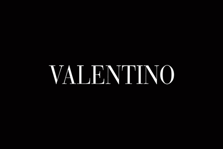 Valentino organise une exposition d’art numérique en NFTs.