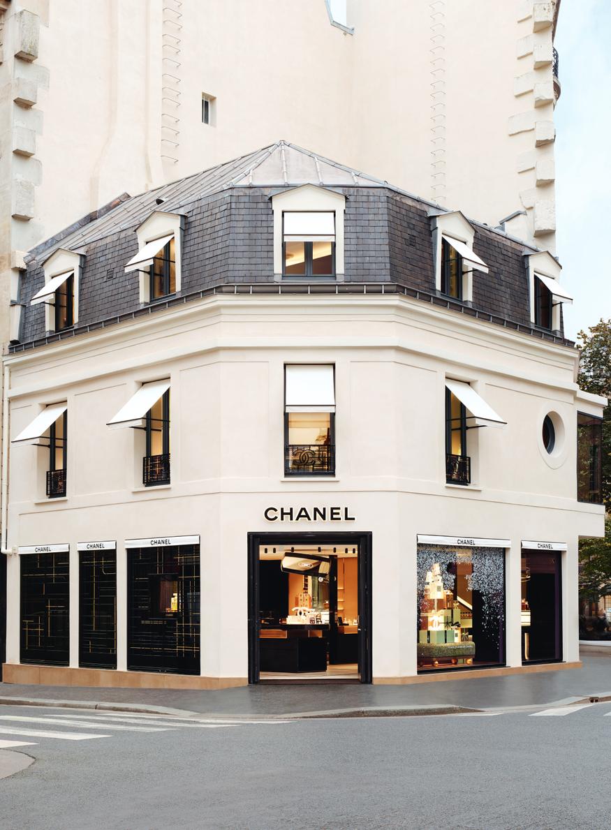 Chanel maison de la beaute passy