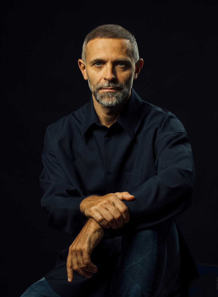 STEFANO rosso aura